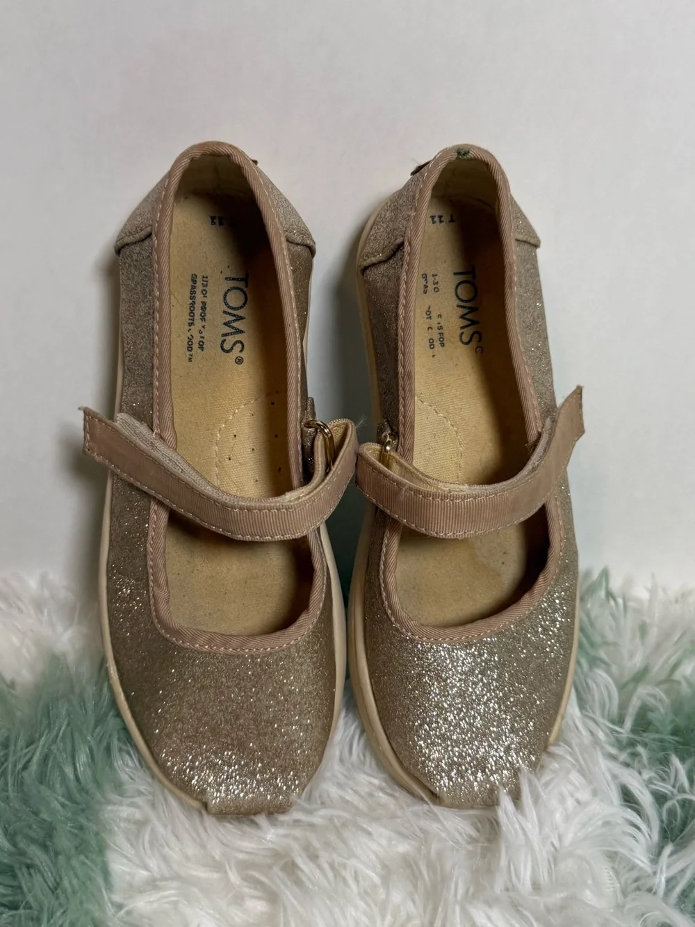 TOMS Gold Glitter Mary Jane Flats Girls Size 11 Sparkle Dress Shoes
